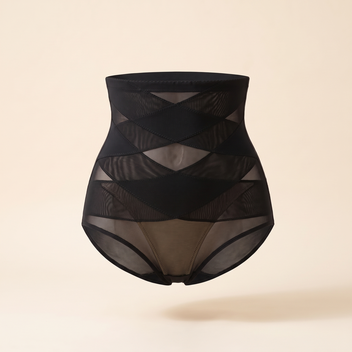 Culotte post-partum taille haute Culotteo noire, bandes croisées en tulle